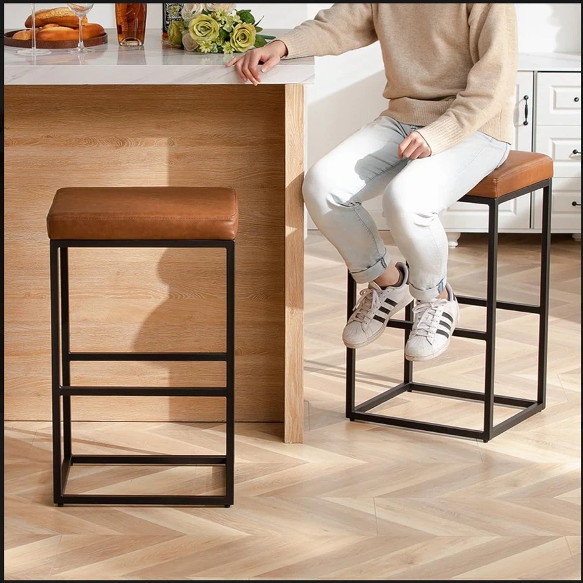2 PCS Square Bar Stool Set with PU Leather Cushion 30
