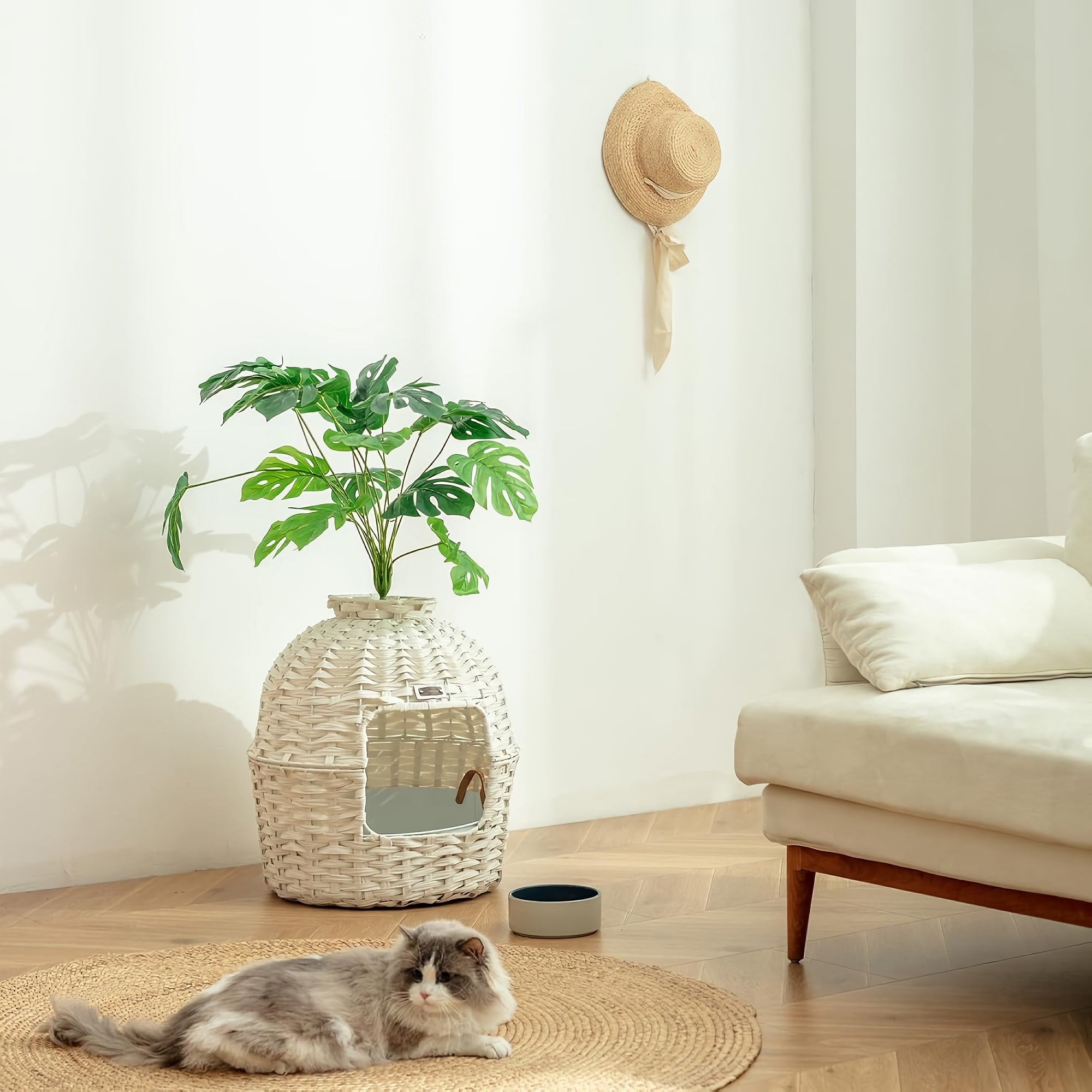 KUREEISE Cat Litter Box, Handwoven Rattan Cat House Enclosure with Artificial Plants, Enclosed Cat Planter Litter Box (White) - RXKE12-WE