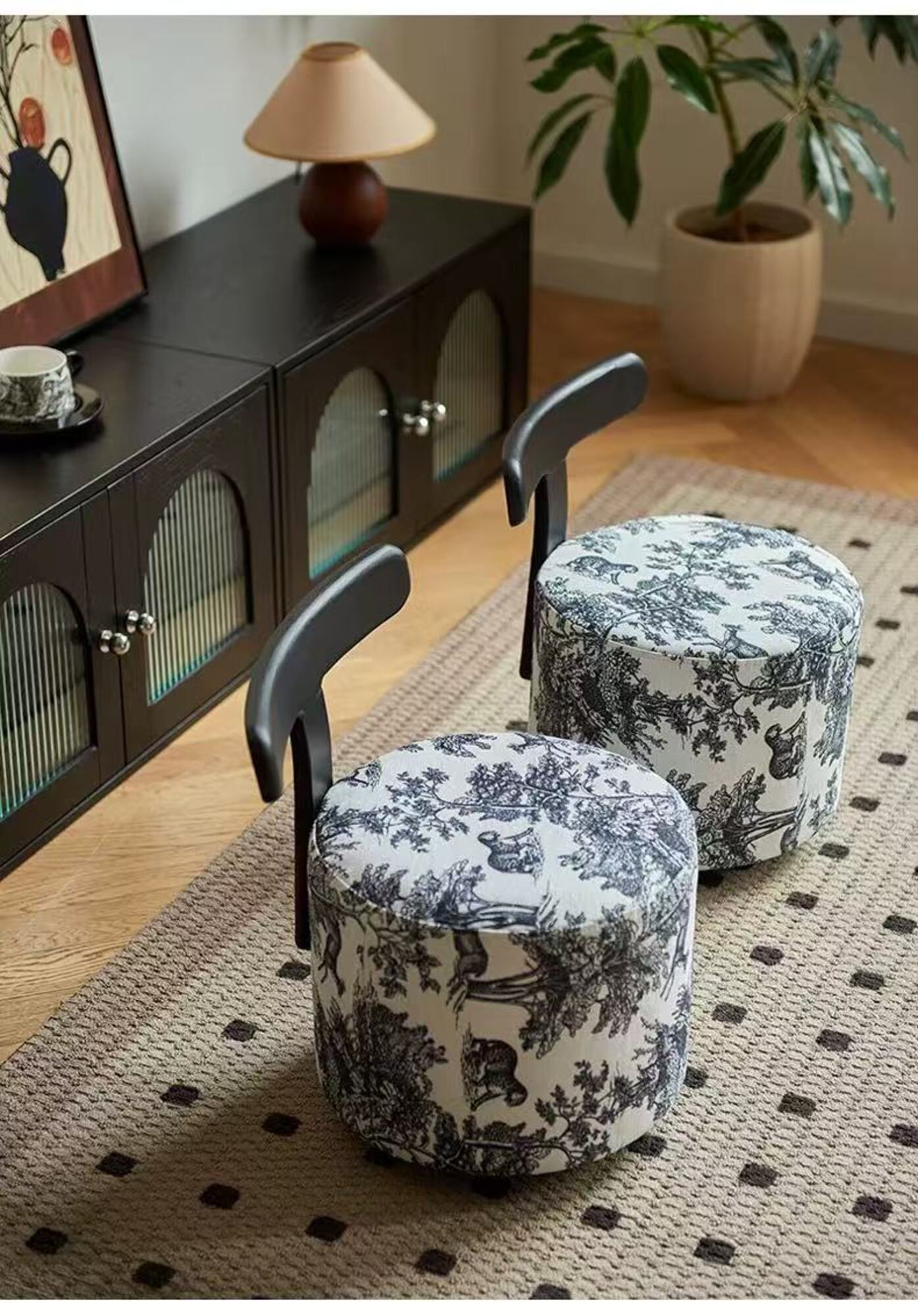 Modern Round Upholstered Vanity Stool with T-Shape Backrest, Vintage Animal Print Fabric, and 360° Swivel Caster Wheels – Black & White