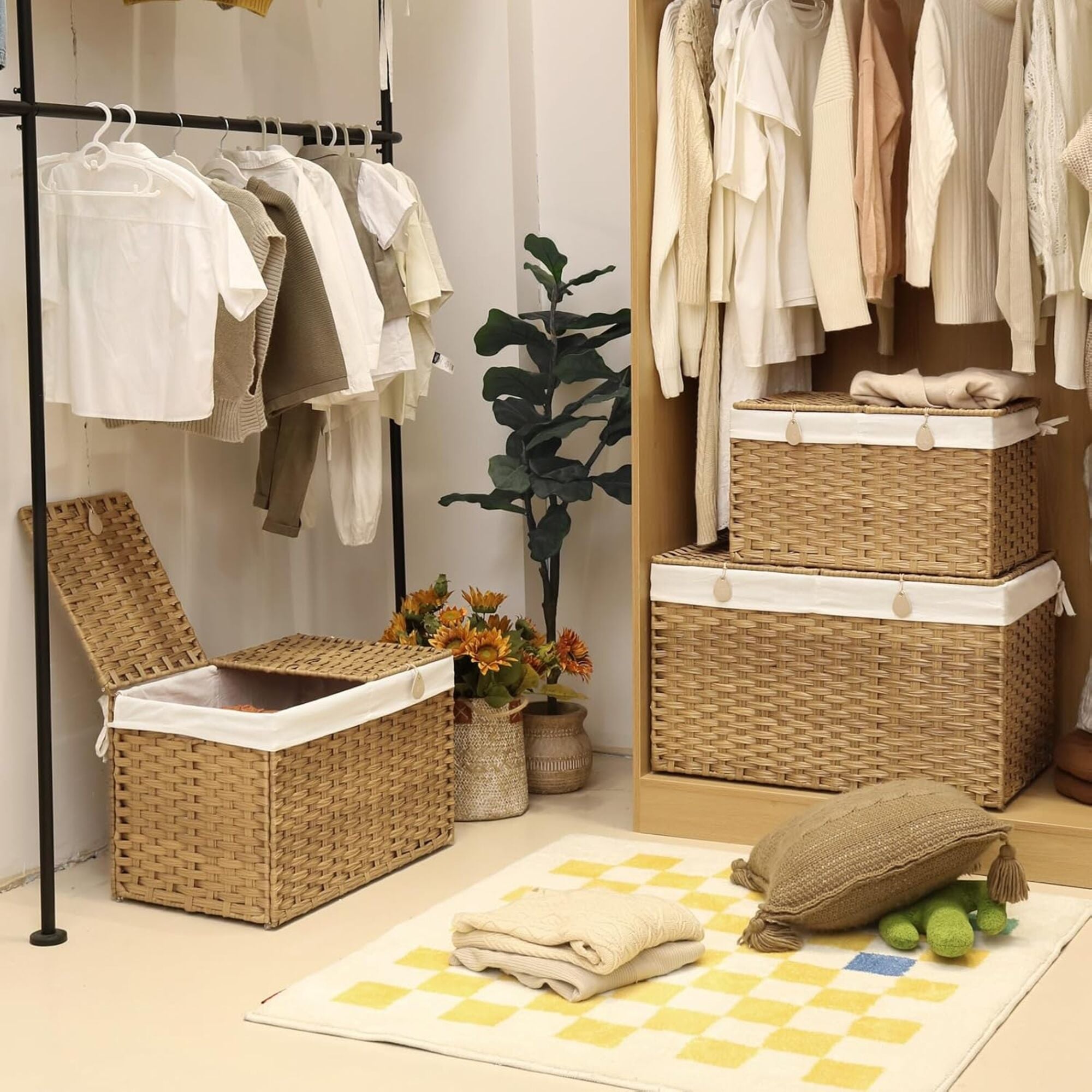Woven Laundry Hamper with Lid, 105L Large Storage Basket with Removable Washable Liner, Dual Compartments for Clothes, Blankets, Toys & Bedding – Handwoven Rattan Style Organizer Box Model RXKE06-NLM
